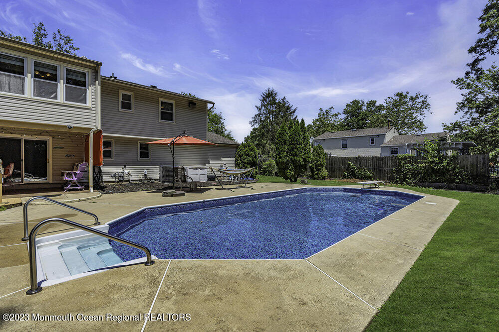 7 Nottingham Road Manalapan, NJ 07726 - Photo 40 of 41 046_dsc09715-1