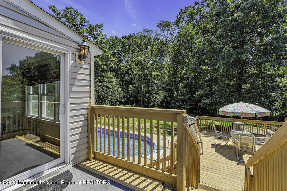 7 Nottingham Road Manalapan, NJ 07726 - Photo 41 of 41 050_dsc09665