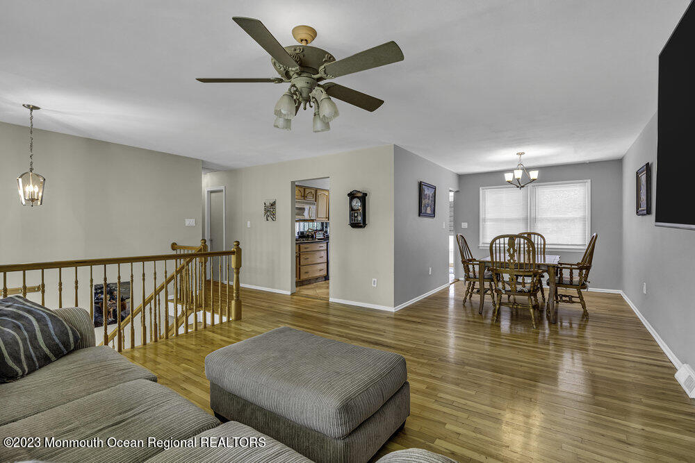 7 Nottingham Road Manalapan, NJ 07726 - Photo 9 of 41 013_dsc09615