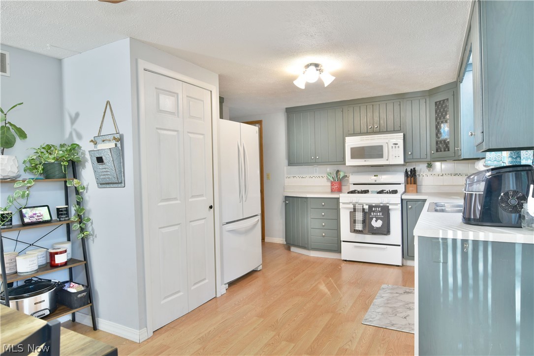 1901 State Road Northwest Warren, OH 44481 - Photo 10 of 35 Gallery Image 10