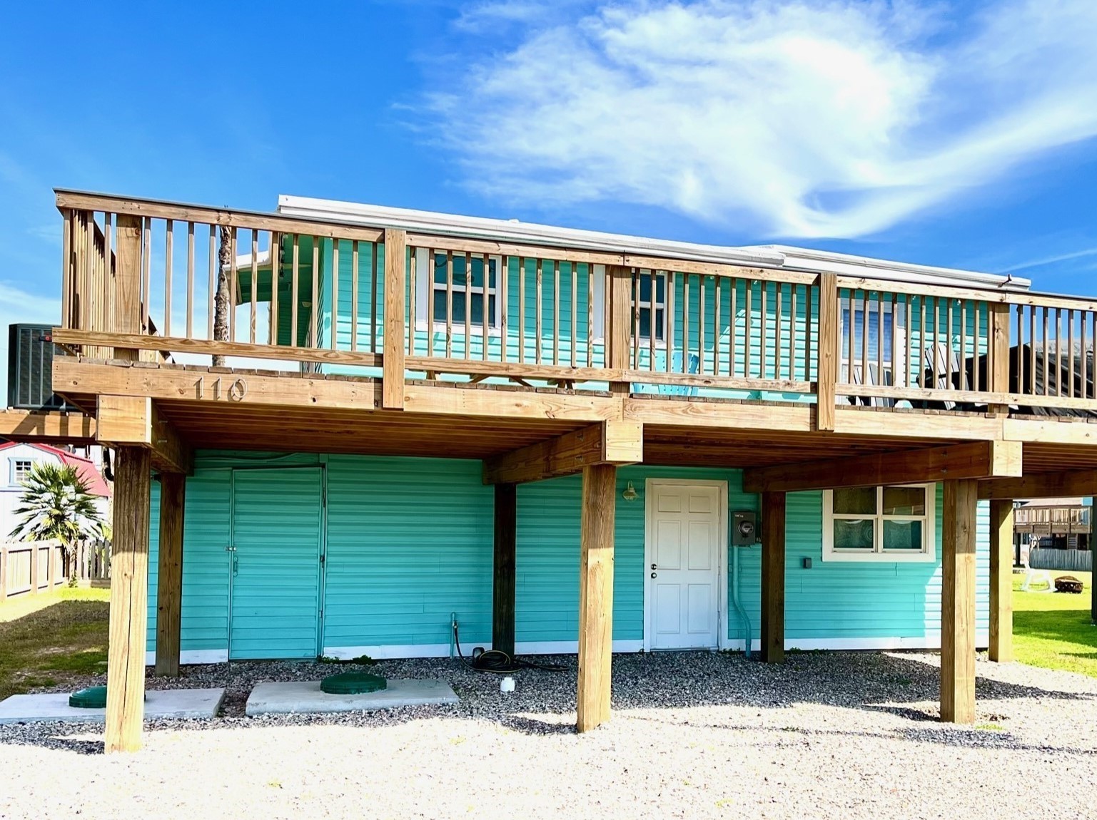 110 Ocean Avenue Surfside Beach, TX 77541 - Photo 2 of 28