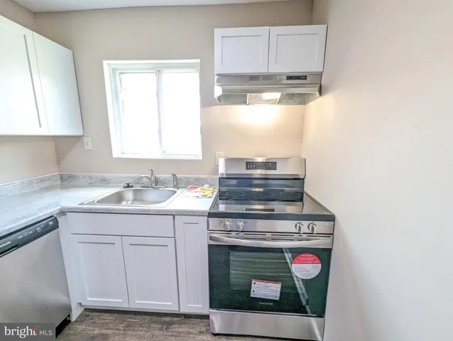 $142,000 | 3924 Rolling Rd., Unit B11, Pikesville, MD 21208