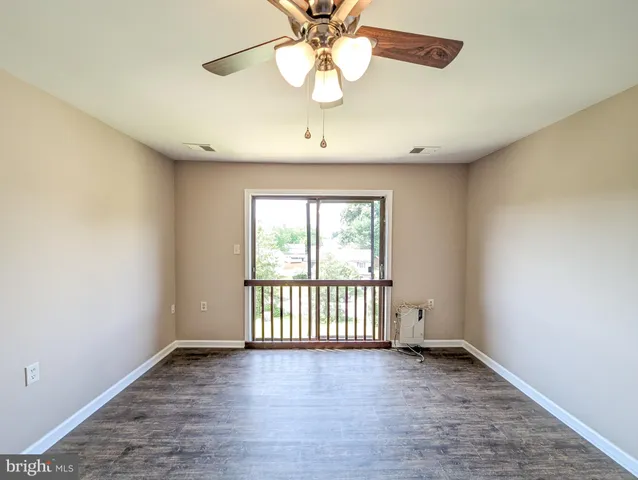 $142,000 | 3924 Rolling Rd., Unit B11, Pikesville, MD 21208