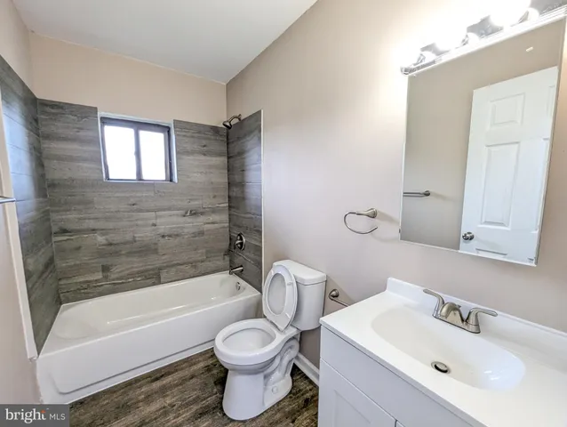 $142,000 | 3924 Rolling Rd., Unit B11, Pikesville, MD 21208