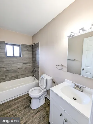 $142,000 | 3924 Rolling Rd., Unit B11, Pikesville, MD 21208