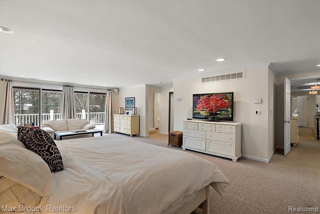 2085 Quarton Road Bloomfield Hills, MI 48301 - Photo 22 of 55