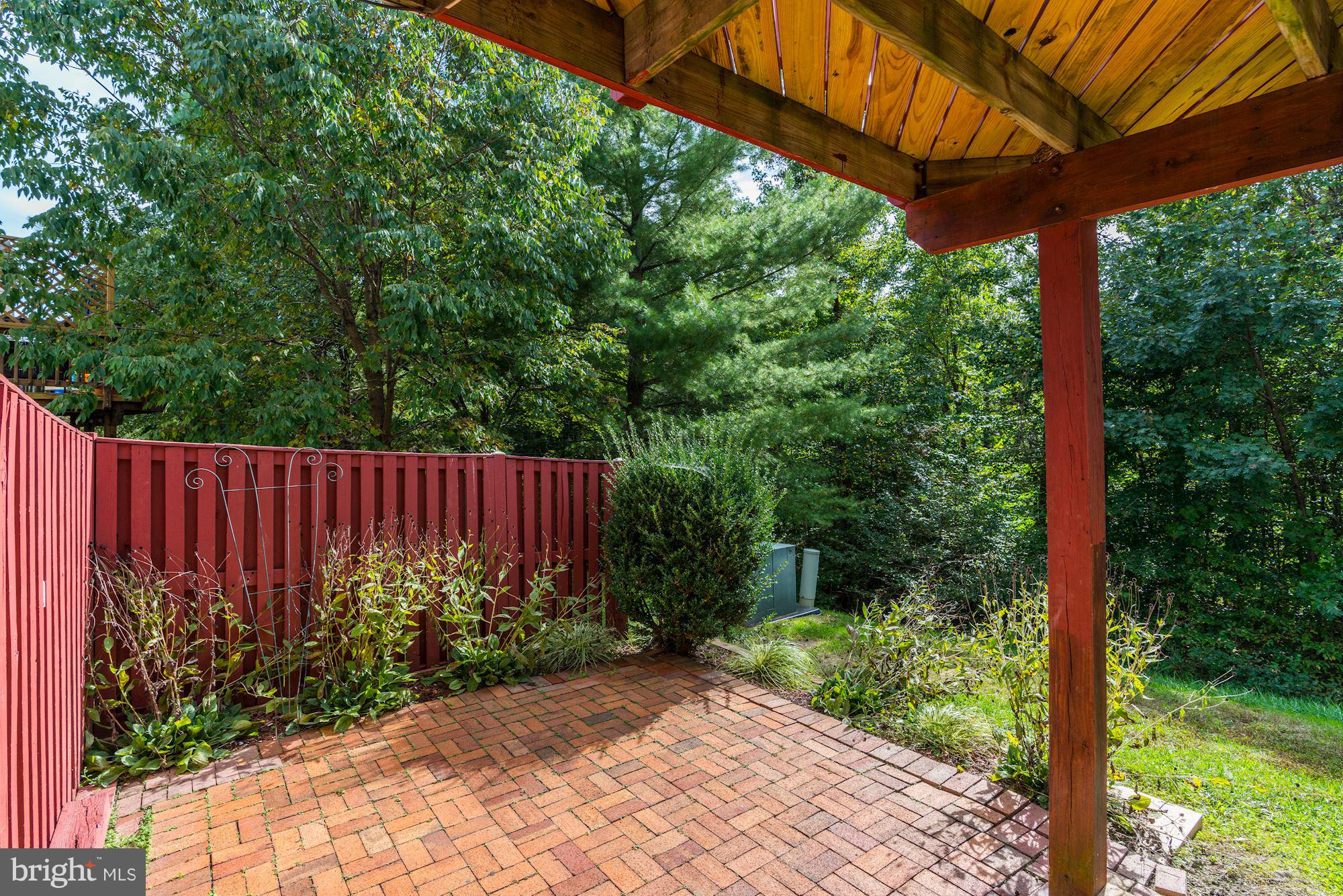 8708 Wadebrook Terrace Springfield, VA 22153 - Photo 28 of 30 Back Patio