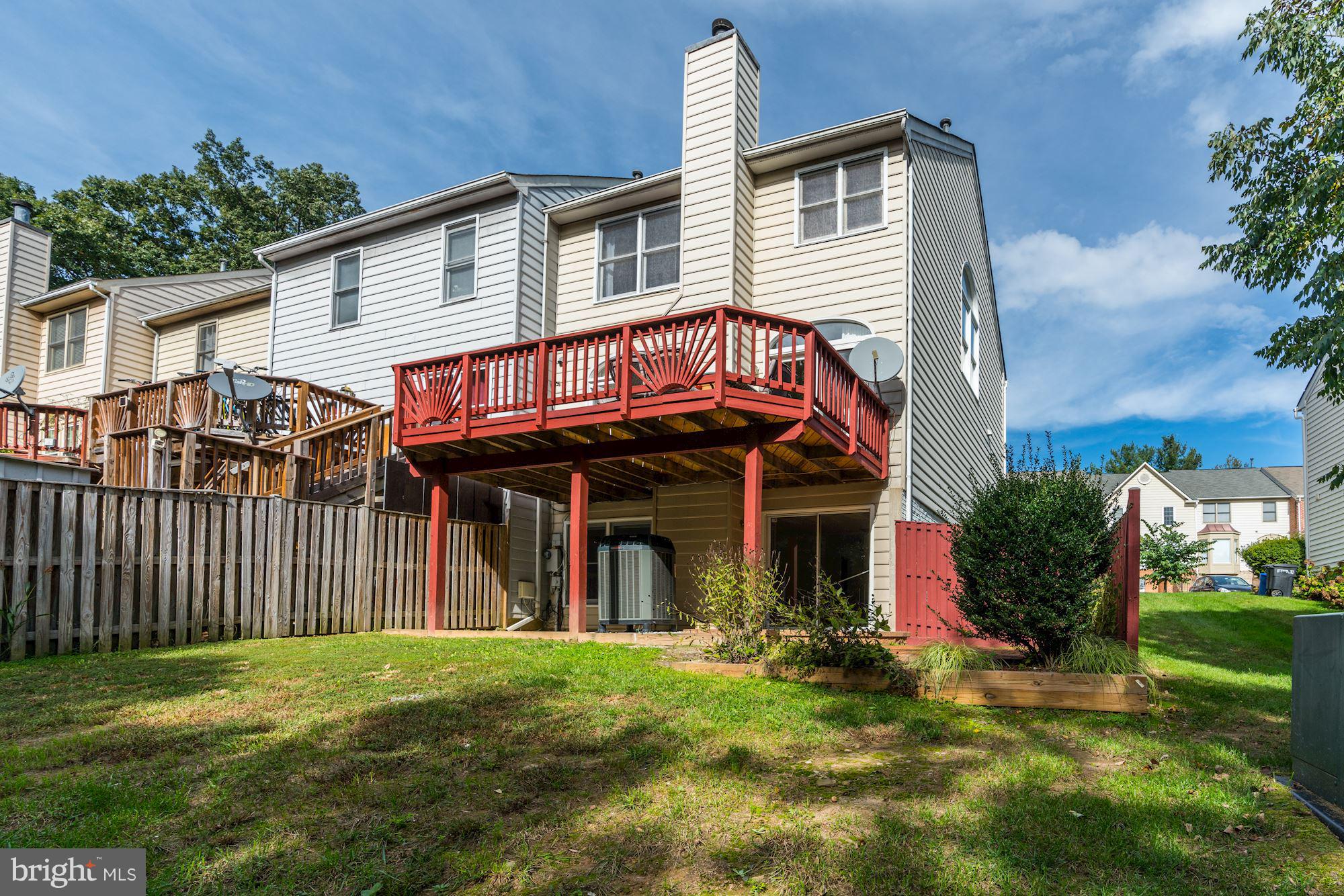 8708 Wadebrook Terrace Springfield, VA 22153 - Photo 30 of 30 Exterior (Rear)
