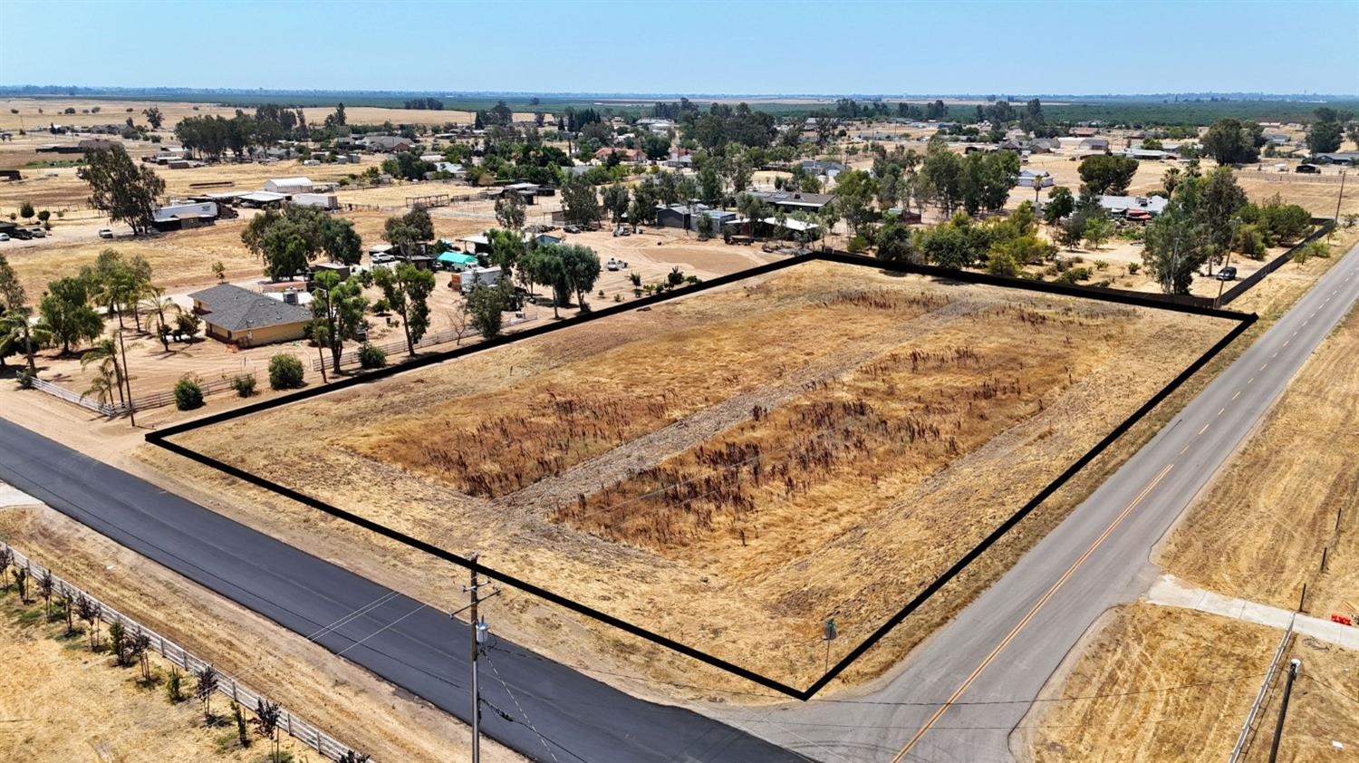 9999 Oakhill Road Madera, CA 93638 - Photo 1 of 10 Gallery Image 1