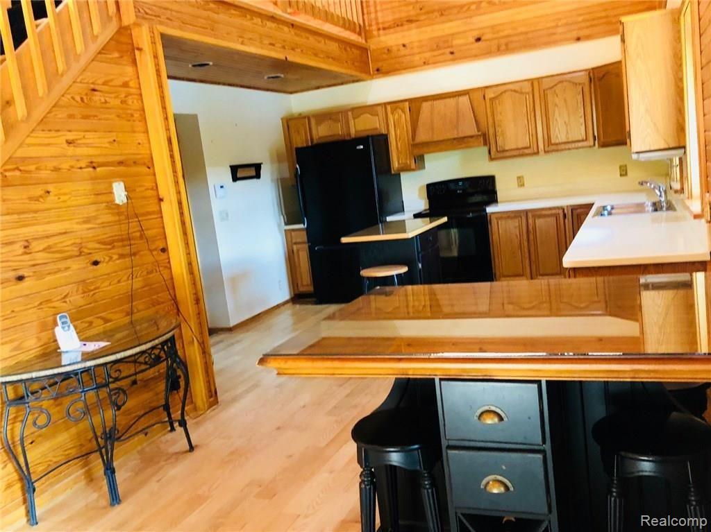 5380 Diehl Road Metamora, MI 48455 - Photo 6 of 79 IMG_0444.jpg