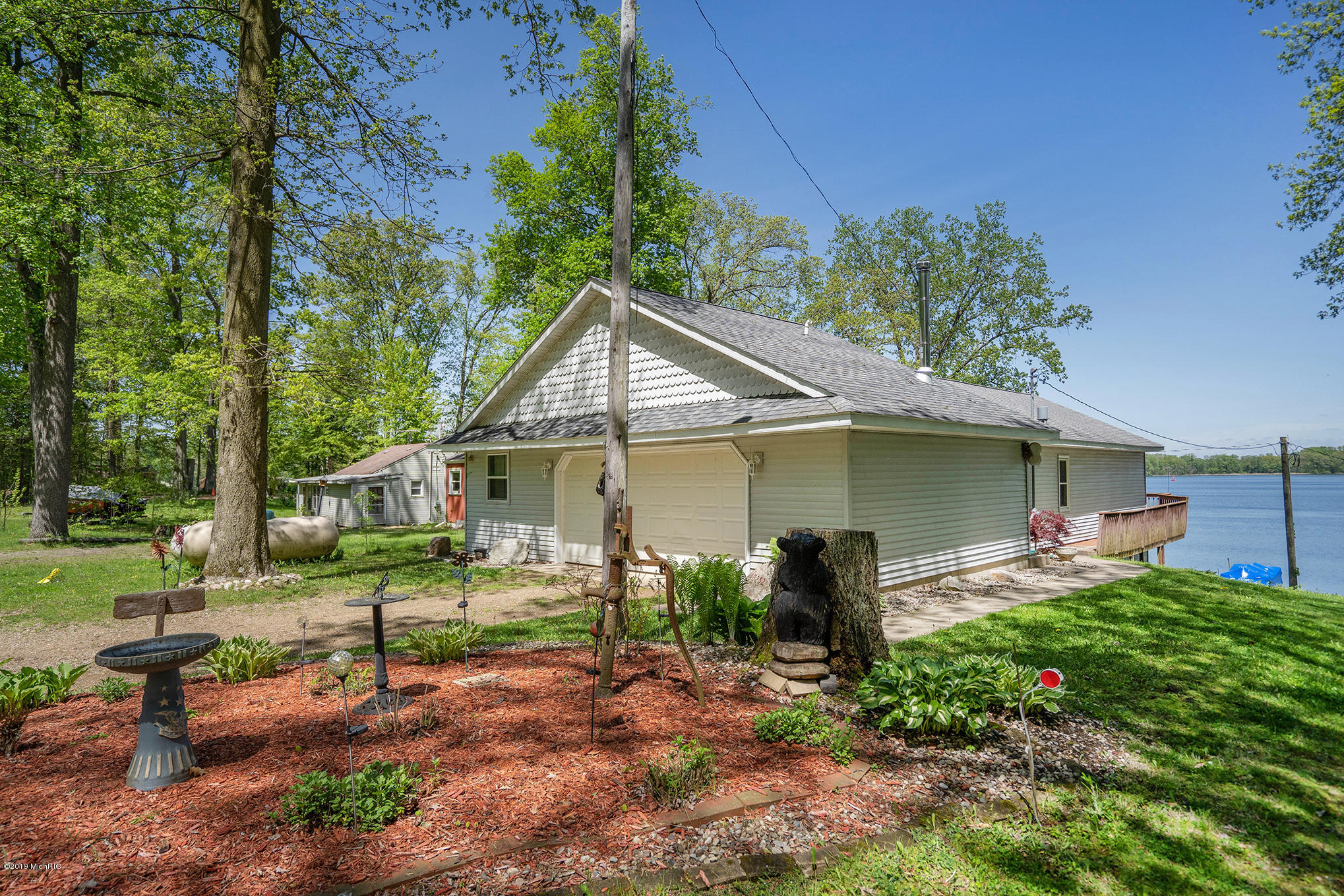 48252 70th Avenue Decatur, MI 49045 - Photo 4 of 39 _A737846-