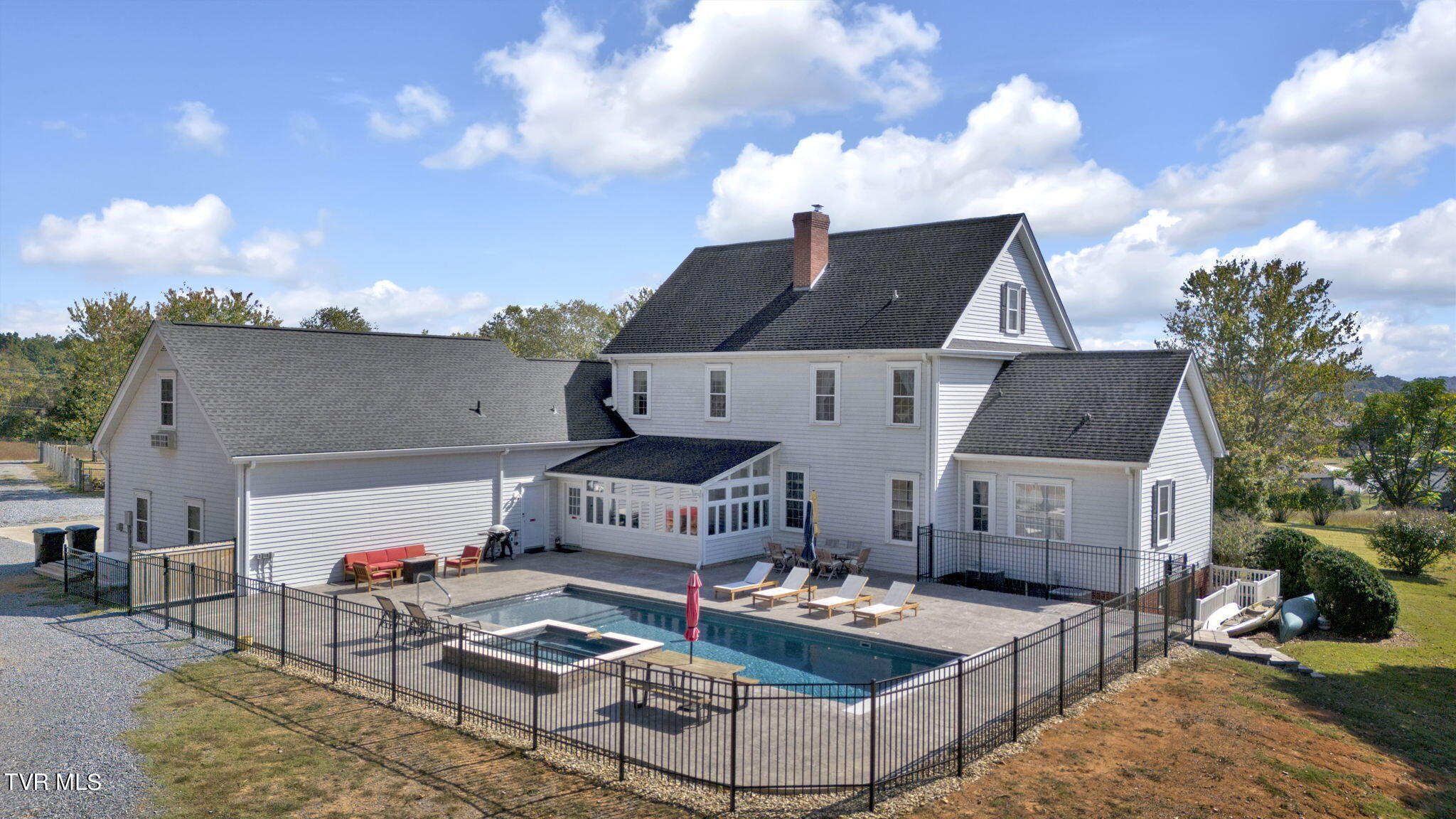 345 Allison Road Piney Flats, TN 37686 - Photo 14 of 87 98-web-or-mls-DJI_20231012120828_0212_D