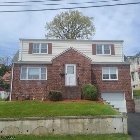 $2,150 | 59 St Marys Place, Nutley, NJ 07110