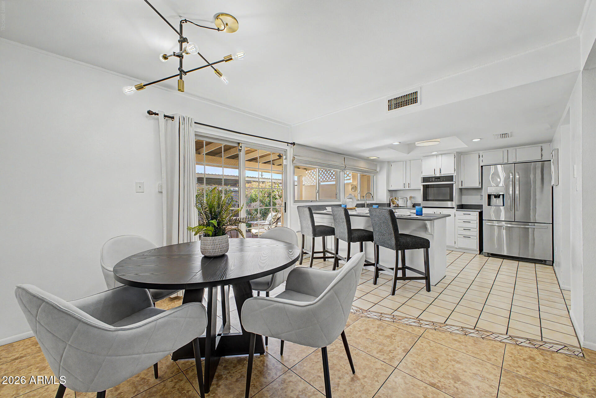 5865 East Thomas Road Scottsdale, AZ 85251 - Photo 9 of 29 09-Thomas