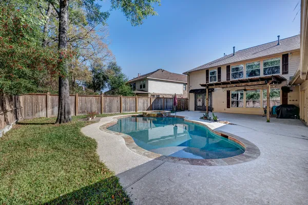 $697,000 | 2511 Bridgestone Park Lane, Spring, TX 77386