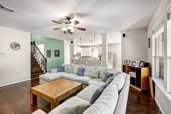 $697,000 | 2511 Bridgestone Park Lane, Spring, TX 77386