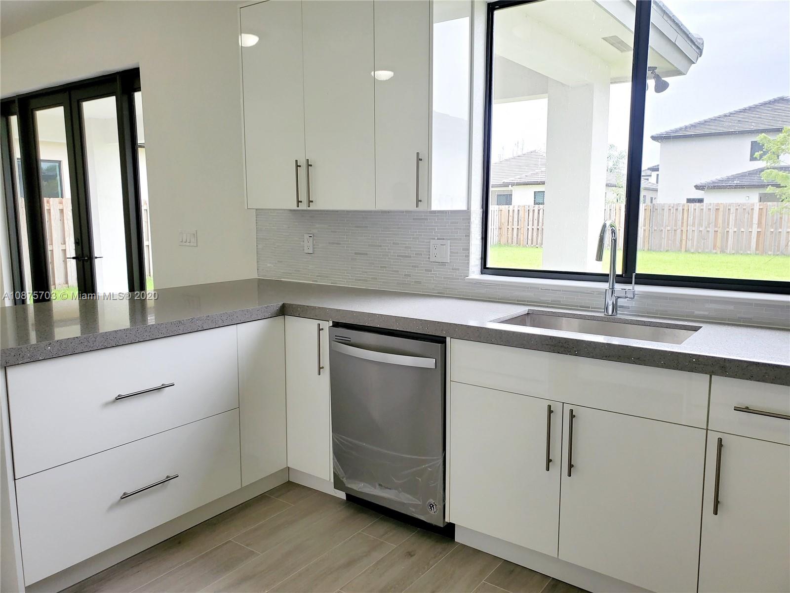 14651 Southwest 21st Street Miami, FL 33175 - Photo 17 of 40