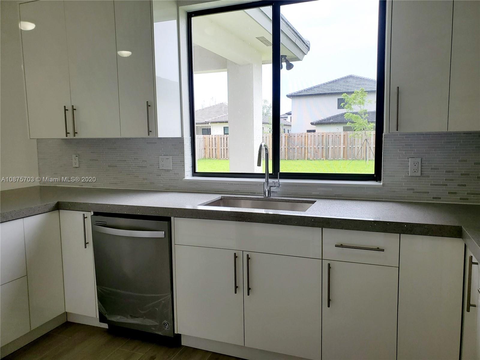 14651 Southwest 21st Street Miami, FL 33175 - Photo 18 of 40