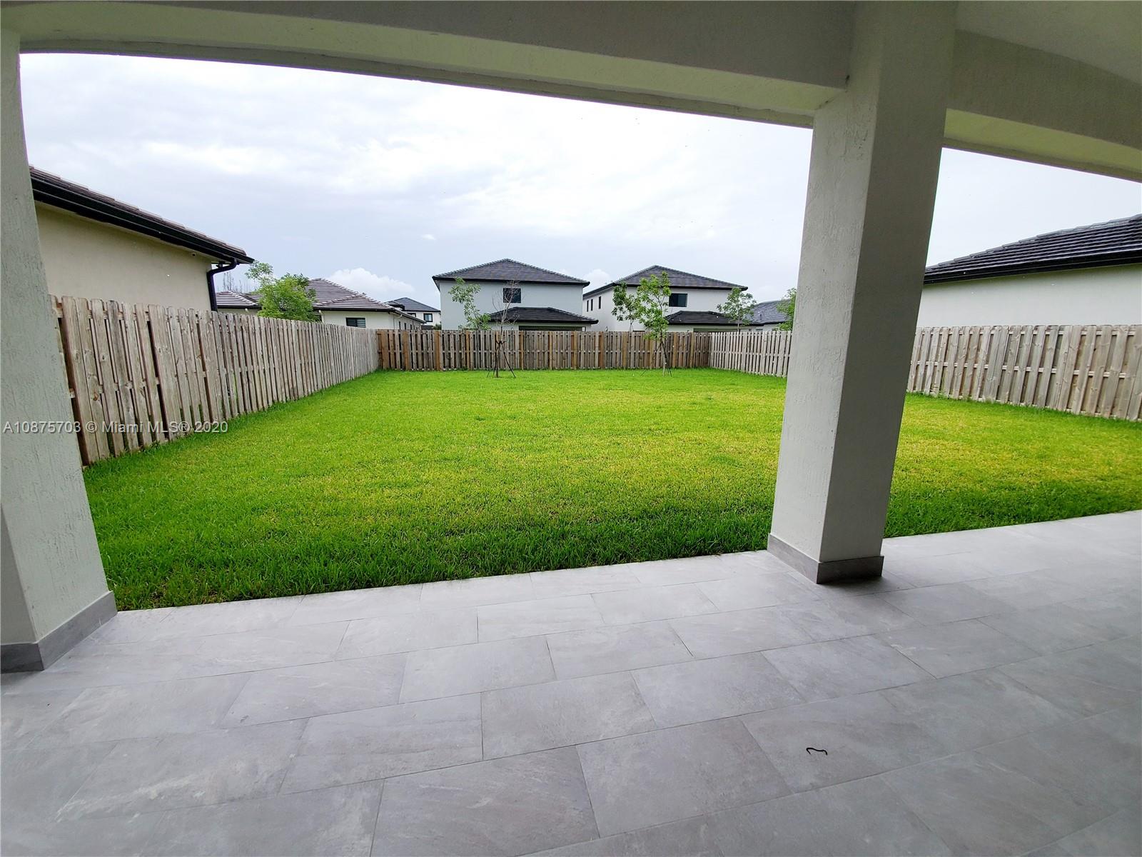 14651 Southwest 21st Street Miami, FL 33175 - Photo 5 of 40