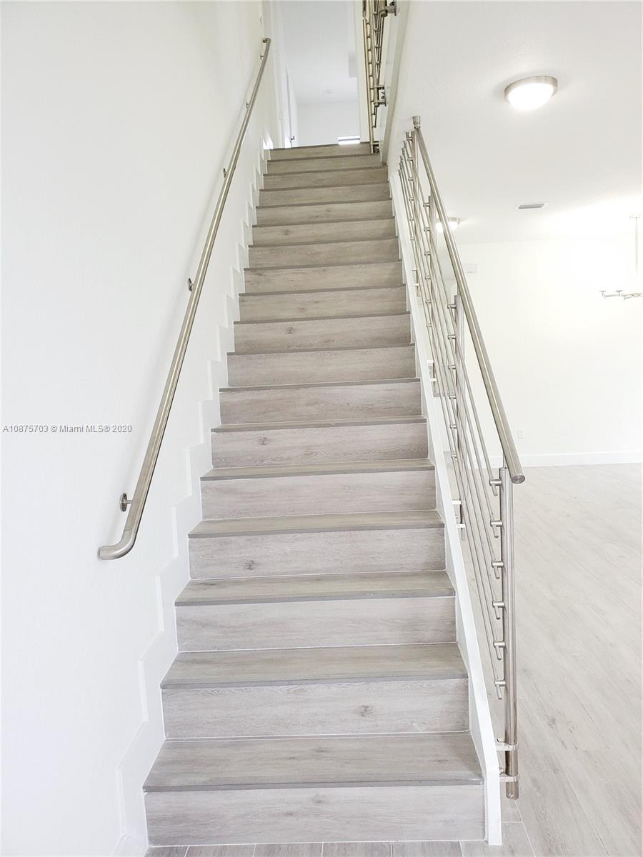 14651 Southwest 21st Street Miami, FL 33175 - Photo 8 of 40