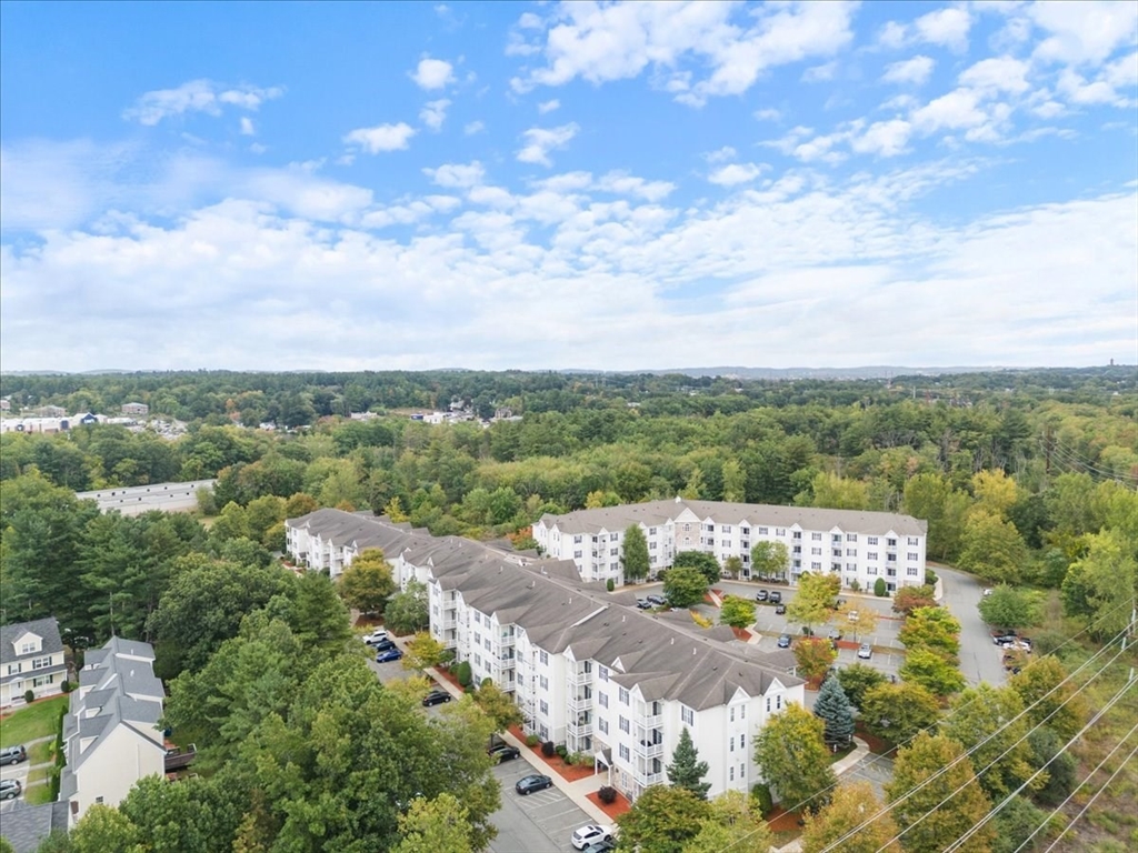 21 Hampshire Road, Unit 313 Methuen, MA 01844 - Photo 28 of 35