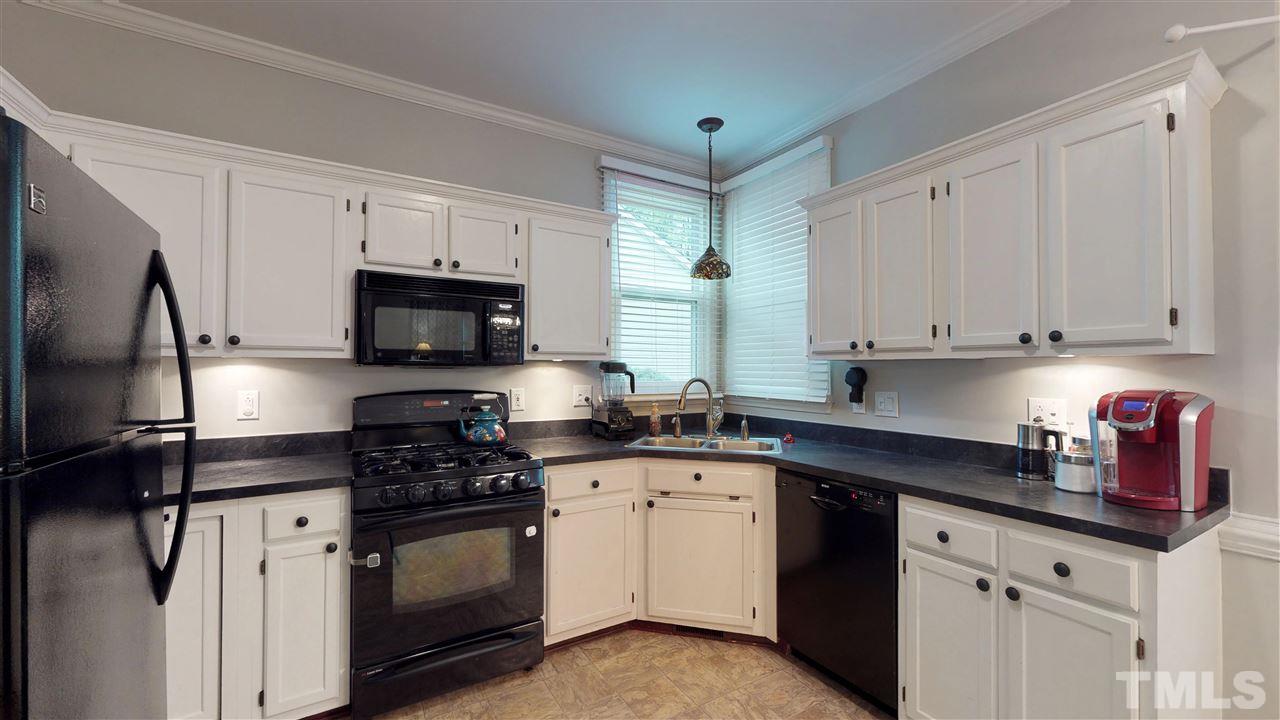 8700 Walkelin Court Raleigh, NC 27615 - Photo 8 of 30 Gallery Image 8