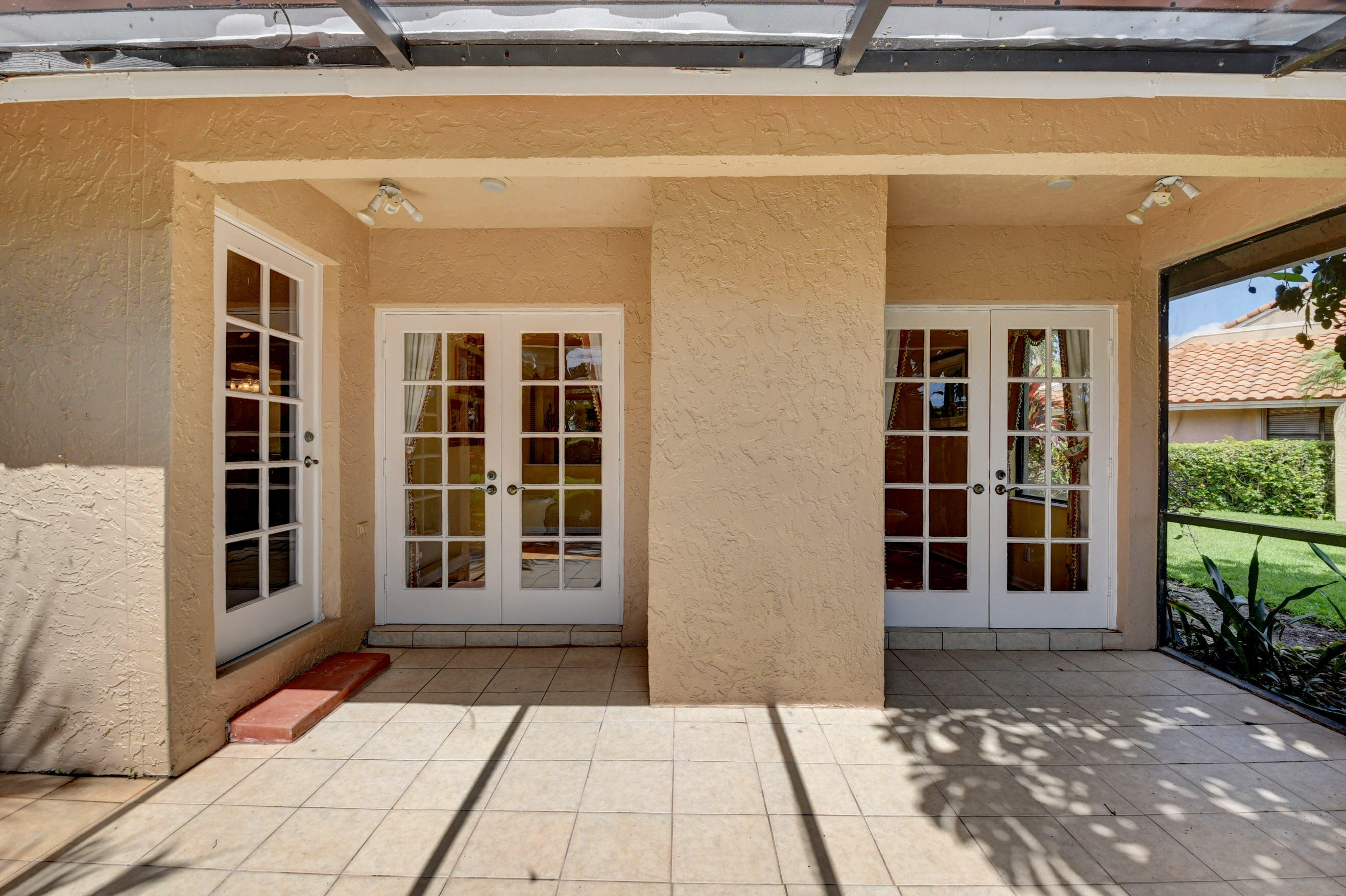 22706 Meridiana Drive Boca Raton, FL 33433 - Photo 11 of 40 patio
