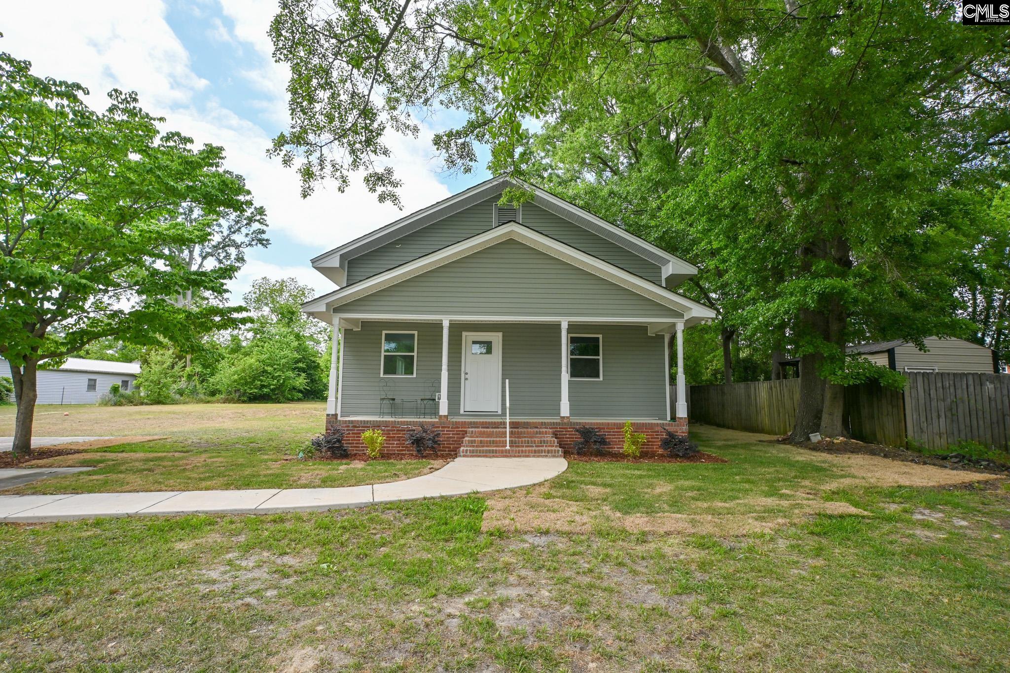 357 Wilson Street Batesburg, SC 29006 - Photo 3 of 39