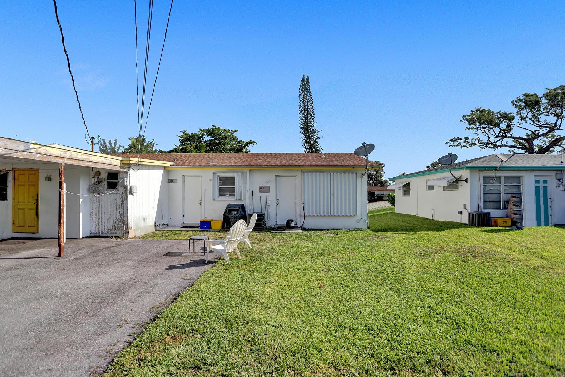 591 Silver Beach Road Riviera Beach, FL 33403 - Photo 26 of 29 G87A4057