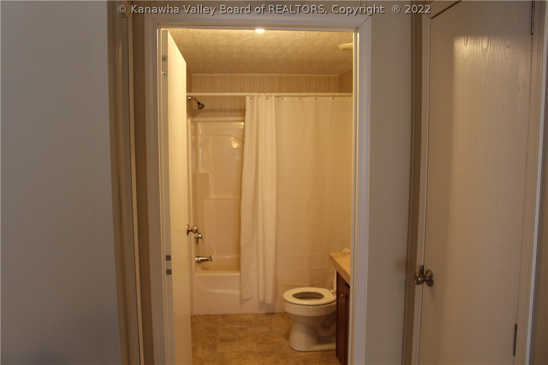 2150 White Oak Run Road Walker, WV 26180 - Photo 17 of 30 Gallery Image 17