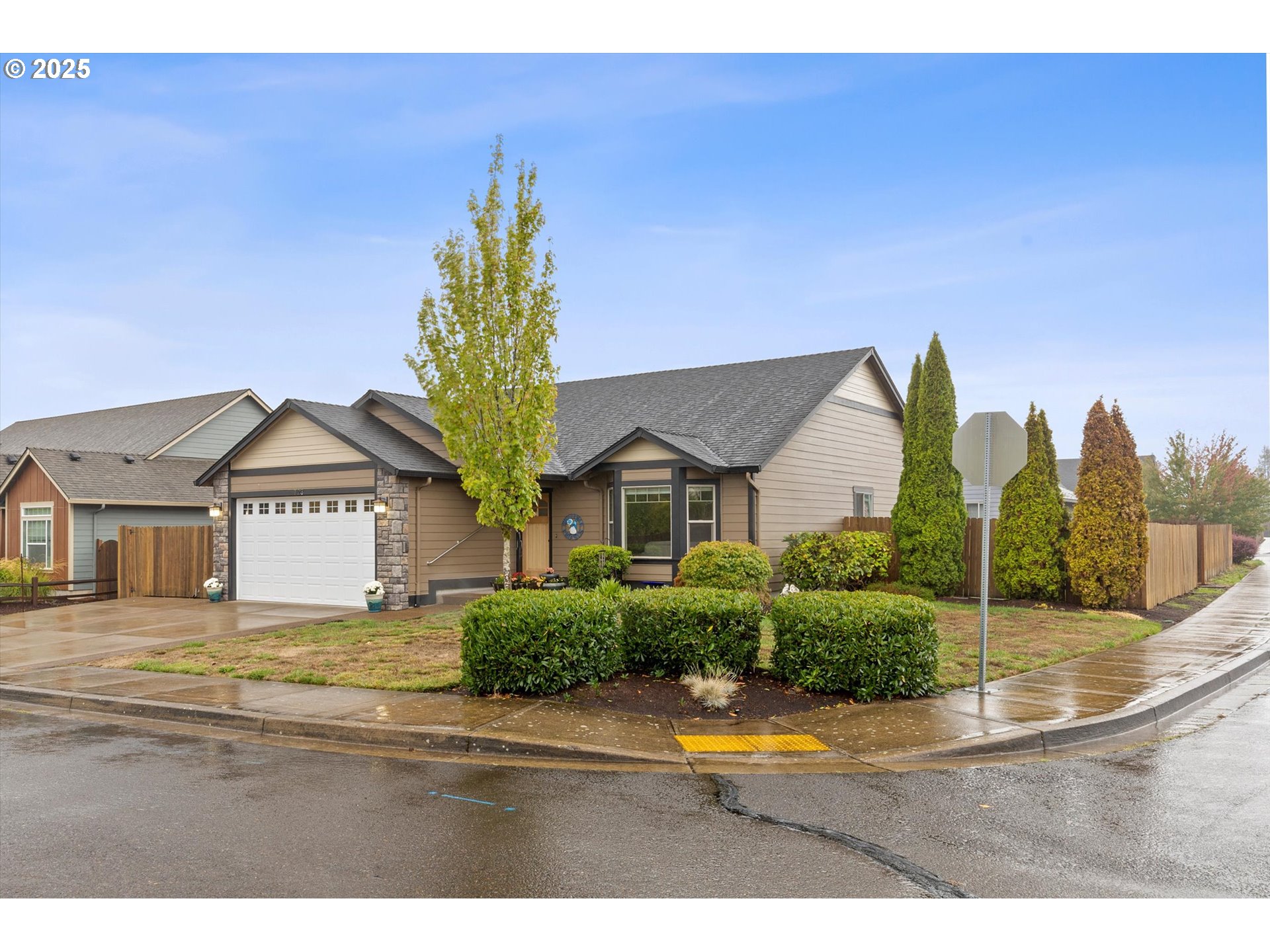 723 North 7th Street Carlton, OR 97111 - Photo 31 of 32 a view of a house with a big yard and potted plants