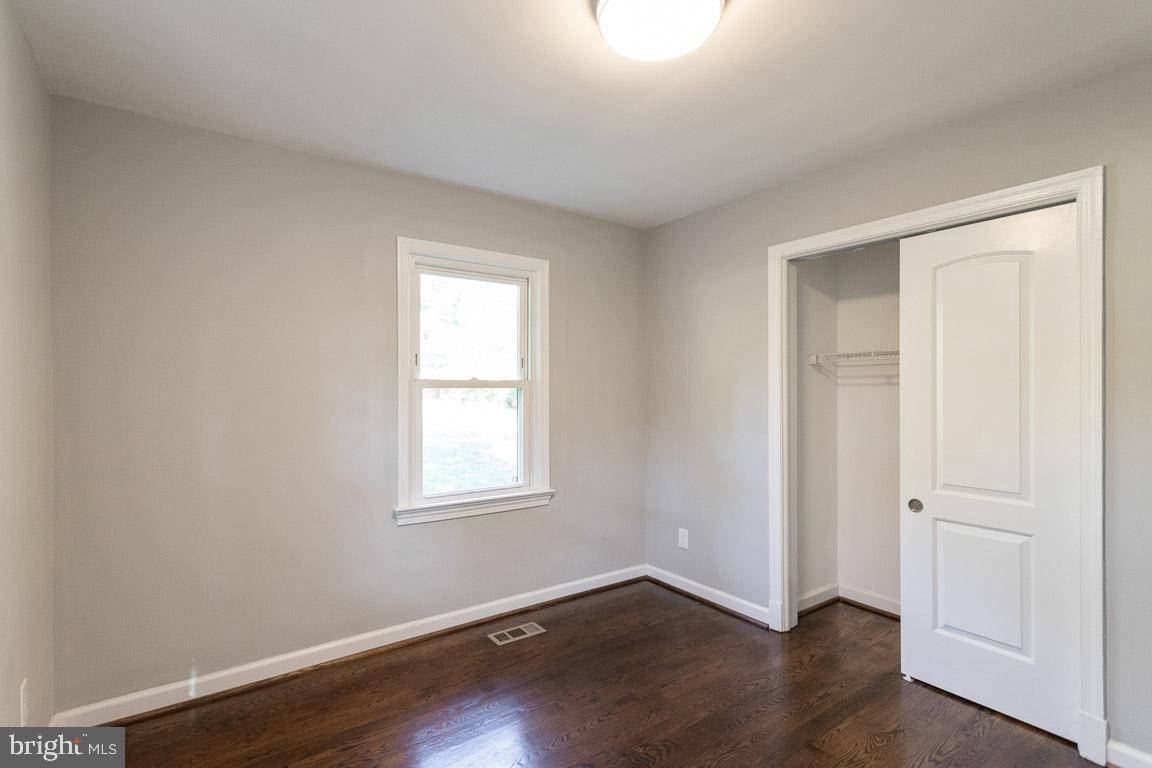 6725 Hackberry Street Springfield, VA 22150 - Photo 19 of 36