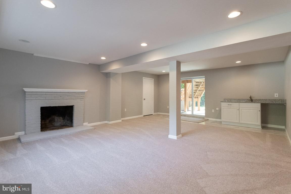 6725 Hackberry Street Springfield, VA 22150 - Photo 24 of 36
