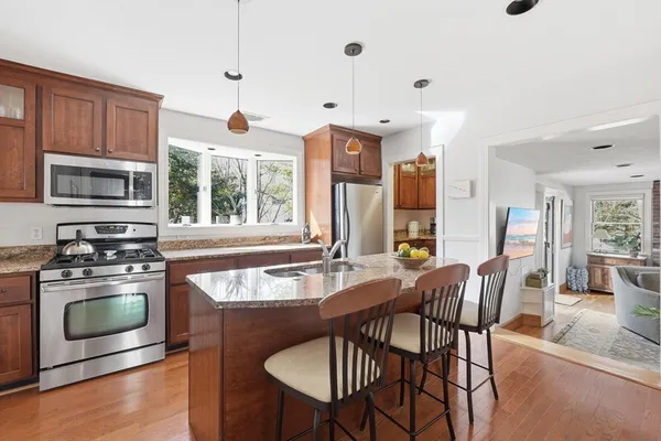 $1,349,000 | 383 Manning Street, Needham, MA 02492
