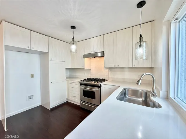 $2,950 | 153 Briarwood, Irvine, CA 92604