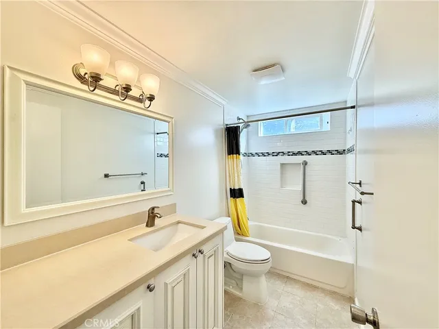 $2,950 | 153 Briarwood, Irvine, CA 92604