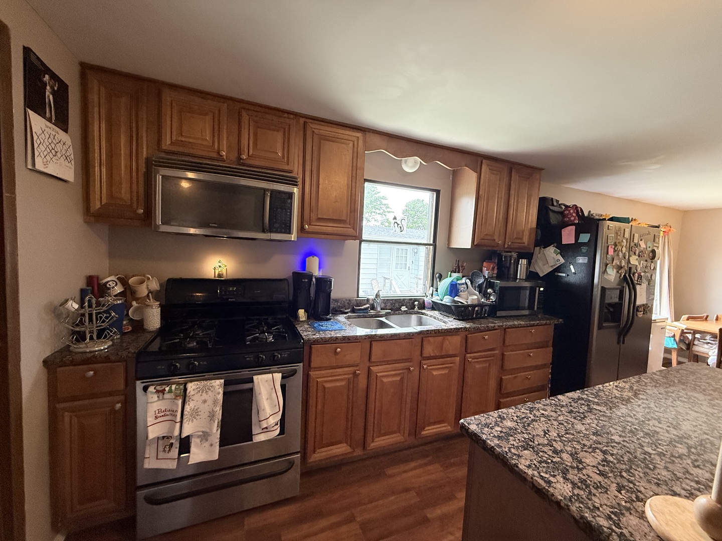 111 Huntsbridge Road Matteson, IL 60443 - Photo 2 of 20