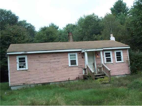 285 France Road Barrington, NH 03825 - Photo 1 of 1
