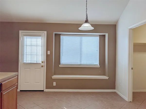 $2,075 | 3018 Rancher Hollow Court, Manvel, TX 77578