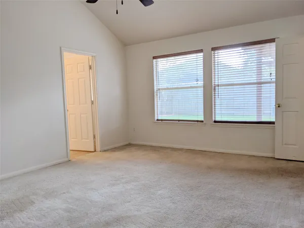 $2,075 | 3018 Rancher Hollow Court, Manvel, TX 77578