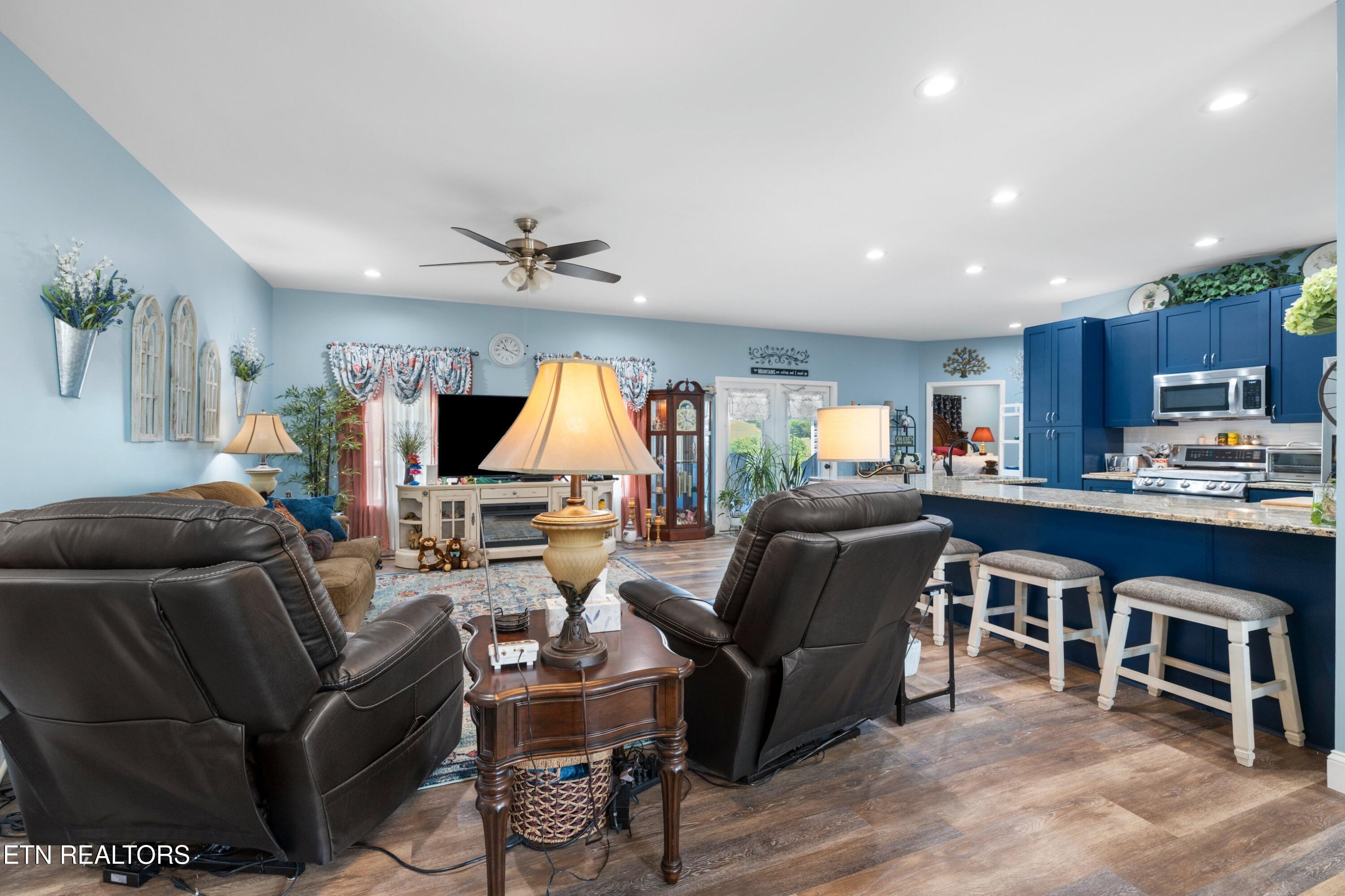 670 Jones-Franklin Road Morristown, TN 37813 - Photo 7 of 37 007-670JonesFranklinRoad-Morristown-TN-3