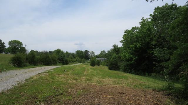 1740 Fox Creek Road Lawrenceburg, KY 40342 - Photo 2 of 17 Photo 2