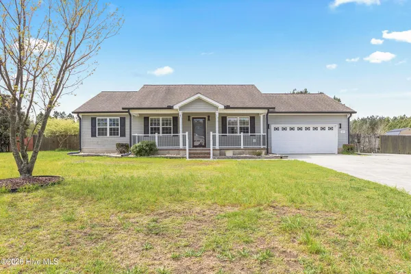 $2,000 | 214 Tall Tree Court, Maysville, NC 28555