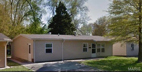 $17,900 | 1234 St Michael Drive, Cahokia, IL 62206