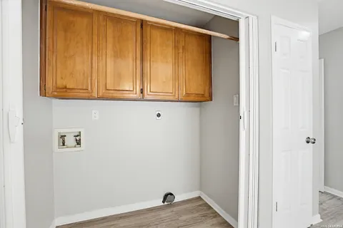 $222,000 | 402 Thetford Drive, San Antonio, TX 78254