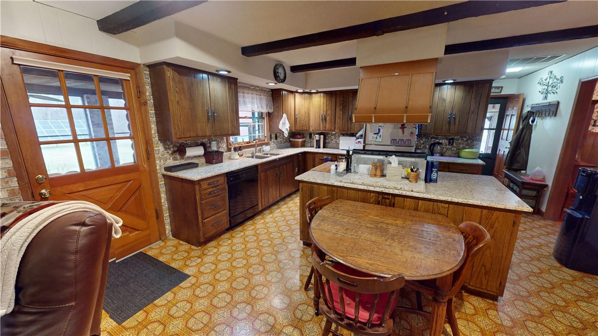 16623 West Newell Road Danville, IL 61834 - Photo 19 of 36 Gallery Image 19