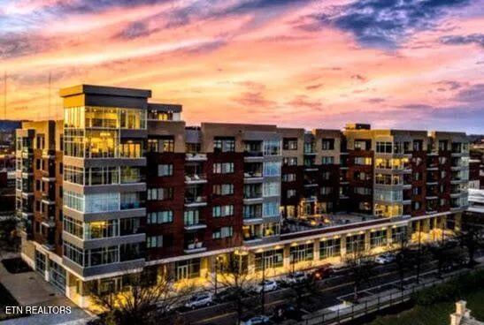 $724,900 | 333 West Depot Avenue, Unit 308, Knoxville, TN 37917