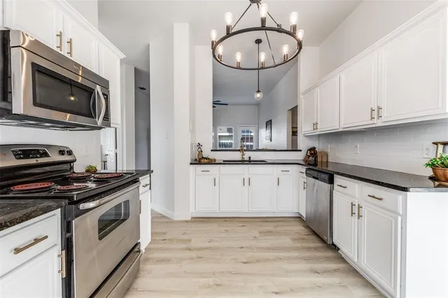 $299,900 | 1236 Jessica Lane, Mesquite, TX 75149