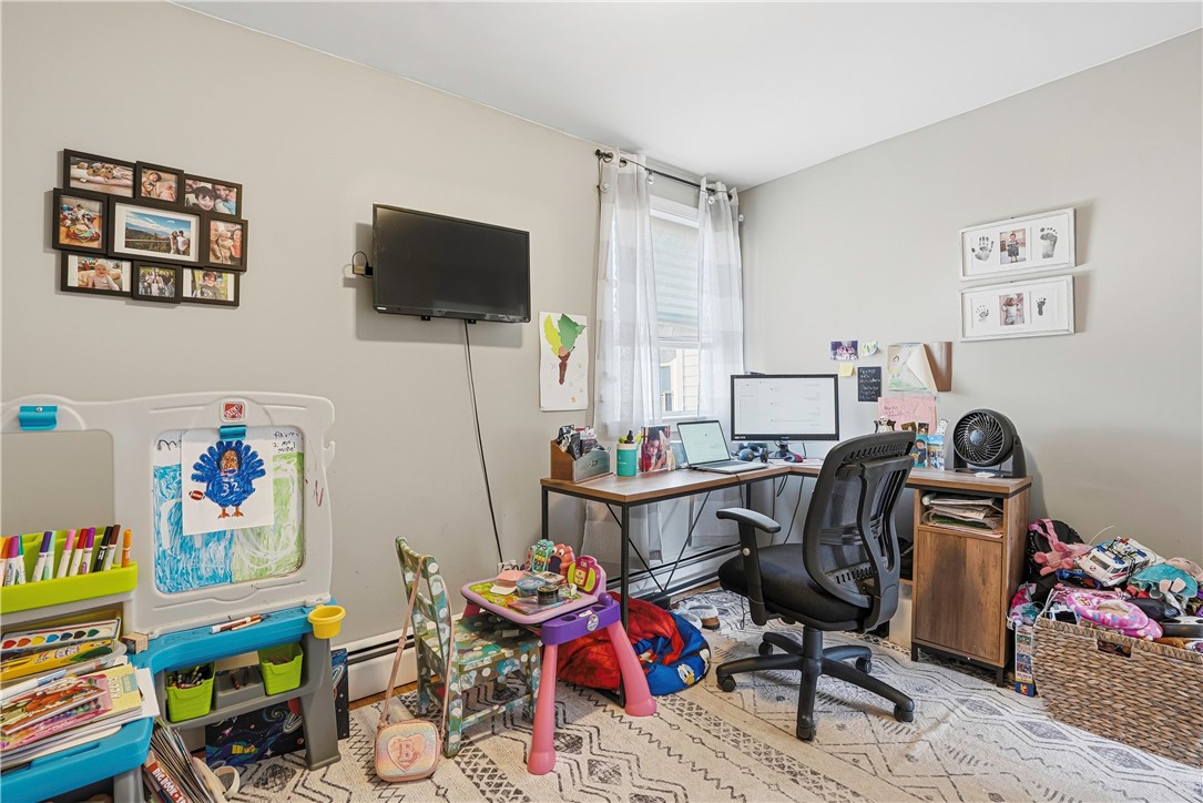 353 High Street Cumberland, RI 02864 - Photo 16 of 50