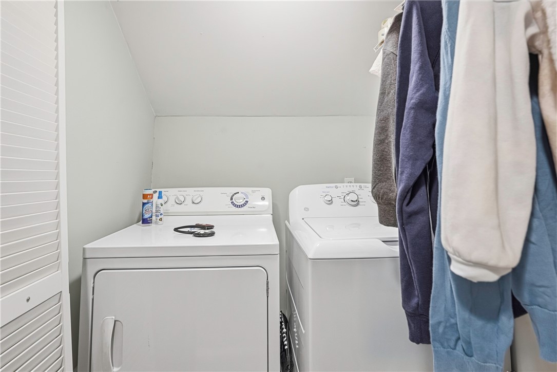 353 High Street Cumberland, RI 02864 - Photo 30 of 50